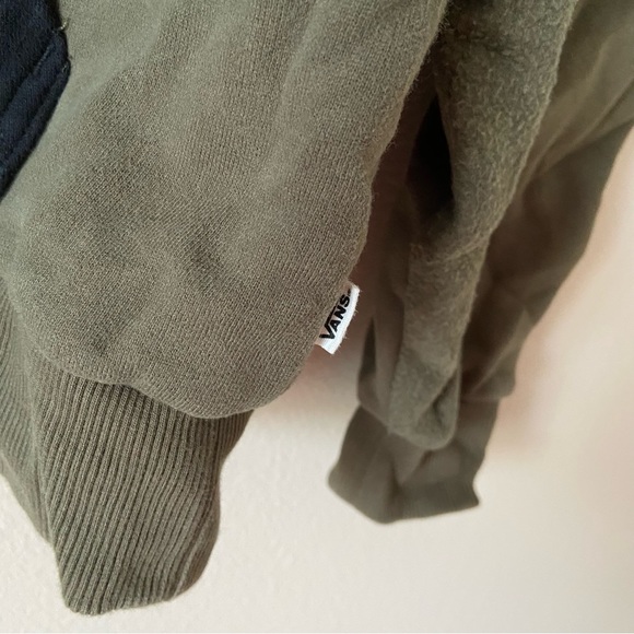 Vans | Women’s Green Sweatshirt Top Pullover Hoodie Pink Logo Casual Comfy Fall - Picture 5 of 6